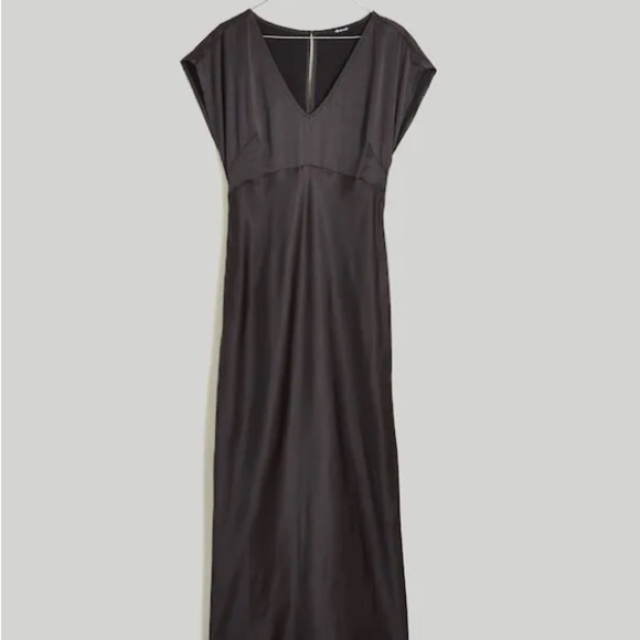 NWT Madewell Wide V-Neck Black Satiny Maxi Dress - Picture 7 of 14